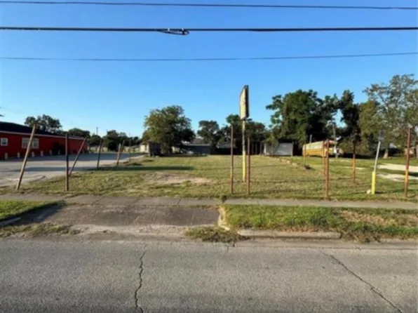 8021 Harrisburg Blvd, Houston, TX 77012