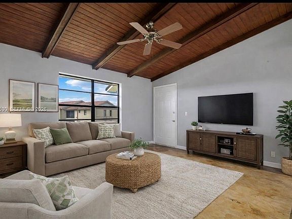 4th image of 5894 Longbow Ln APT 6