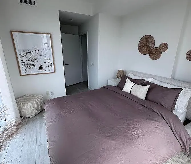 39 Mary St #1802 — Photo 8