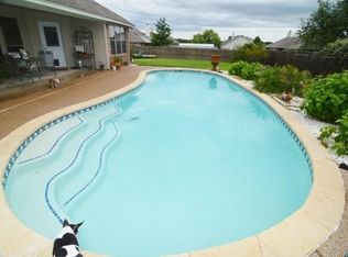 3206 Crockett St, Granbury, TX 76049