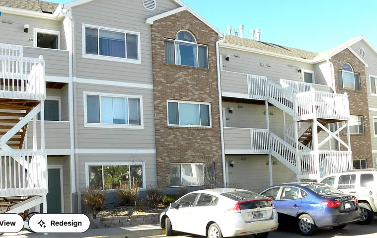 2850 Aurora Ave #102