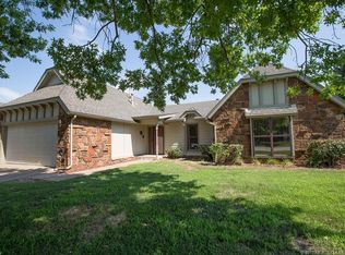3404 W Pittsburg St, Broken Arrow, OK 74012