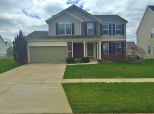 619 Wood Bluff Ln, Harrison, OH 45030