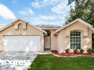 2312 Needham Dr, Valrico, FL 33596