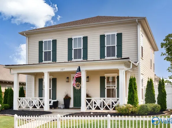 227 Haystack Dr, Madison, AL 35757