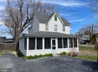 6108 Drum Point Rd, Deale, MD 20751