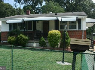 221 Oberle Ave, Essex, MD 21221