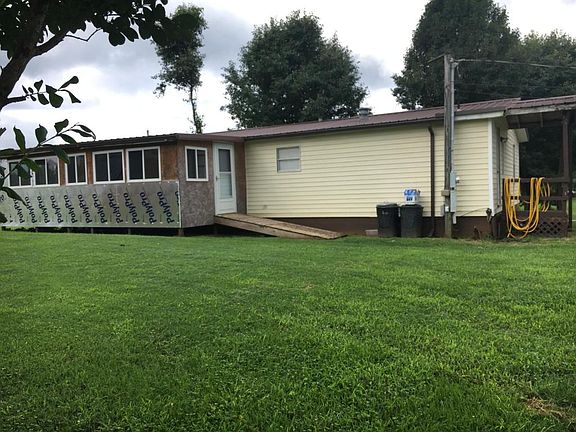 3rd image of 120 Meadow View Ln