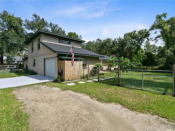2nd image of 4855 Jay Dr