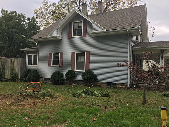 2nd image of 125 N Fairview Ave