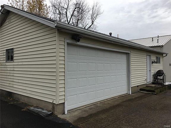2nd image of 3620 W Siebenthaler Ave