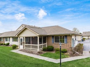 512 Richmond Dr, Pataskala, OH