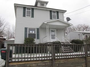 9 Eicher St, Uniontown, PA