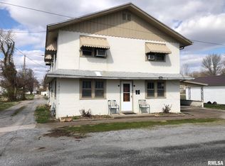 709 E Poplar St, Herrin, IL 62948