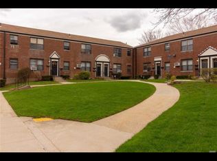 19630 67th Ave, Fresh Meadows, NY 11365