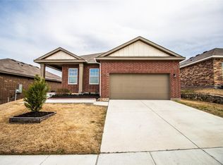 738 Wilshire Dr, Lavon, TX 75166