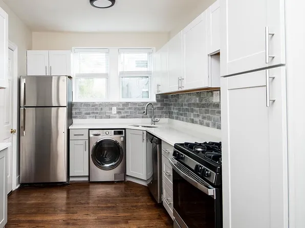 3820 N Greenview Ave #2, Chicago, IL 60613