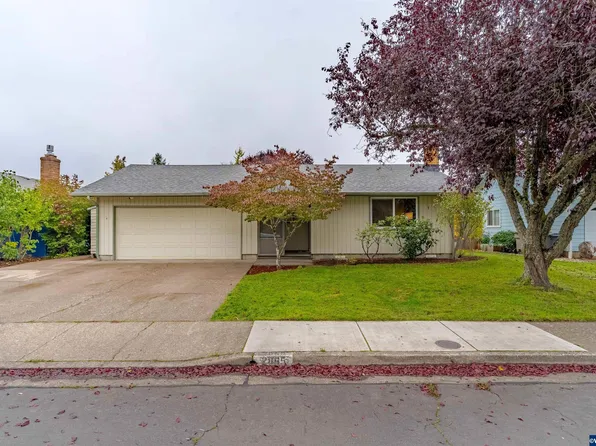 2865 SE Glenn St, Corvallis, OR 97333