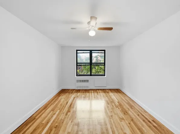 1275 East 51st Street image 1 of 25