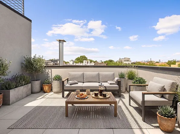 726 Madison St #4R, Brooklyn, NY 11221
