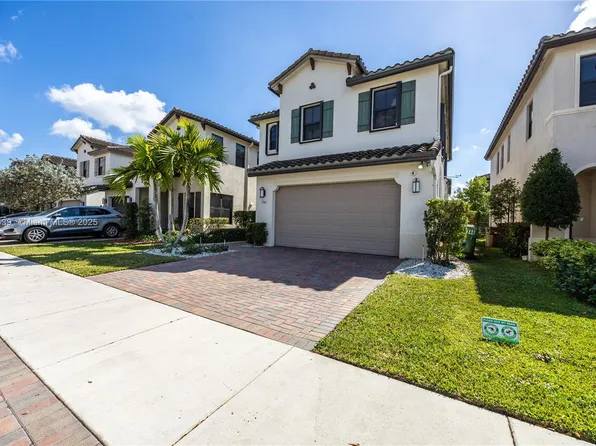 3346 W 96th Pl, Hialeah, FL 33018