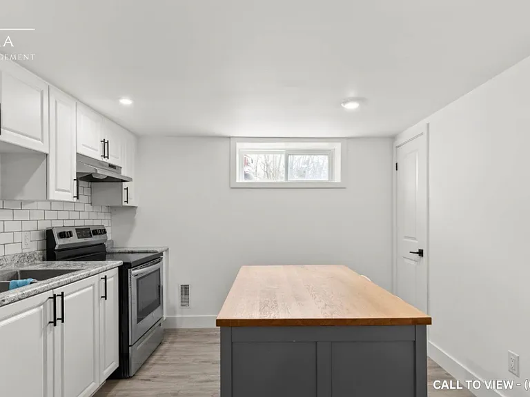99 Wellington St E #2 — Photo 4