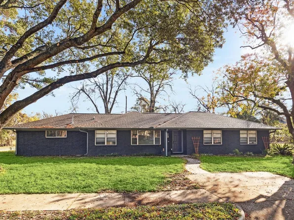 4014 Willow Springs Ln, Houston, TX 77080