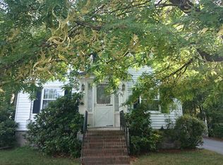 605 Lagrange St, West Roxbury, MA 02132