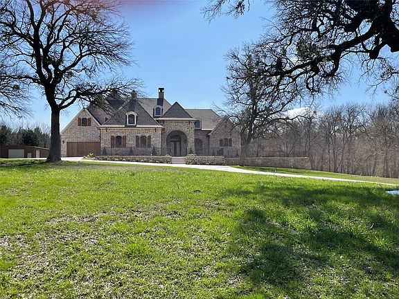 2nd image of 90 Woodland Hills Dr
