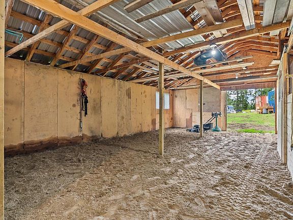4th image of 54426 Range Rd #15