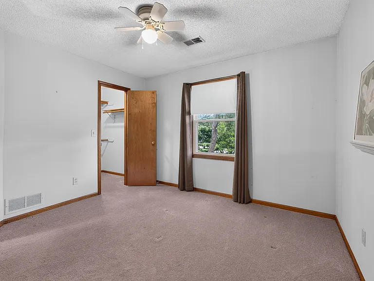 14510 S Kaw Dr — Photo 30