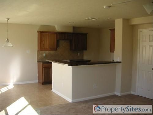 4th image of 12935 Rose Landing Dr