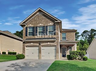 1470 Rose Terrace Cir, Loganville, GA 30052