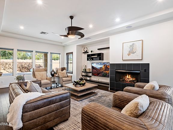 5th image of 5332 E BARWICK Drive