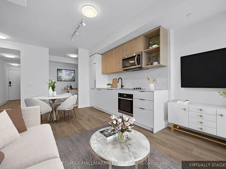 1185 Dupont St #515 — Photo 1