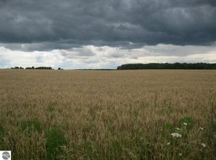 83?? Summerton Rd, Shepherd, MI 48883