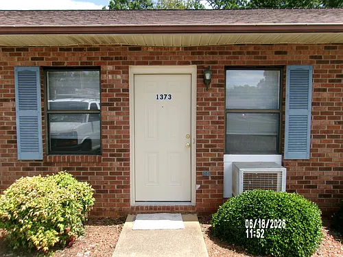 1373 5th St NE #1373 Photo 1