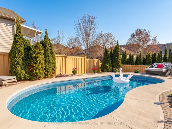 696 Fisher St, Cobourg, ON K9A 0H3