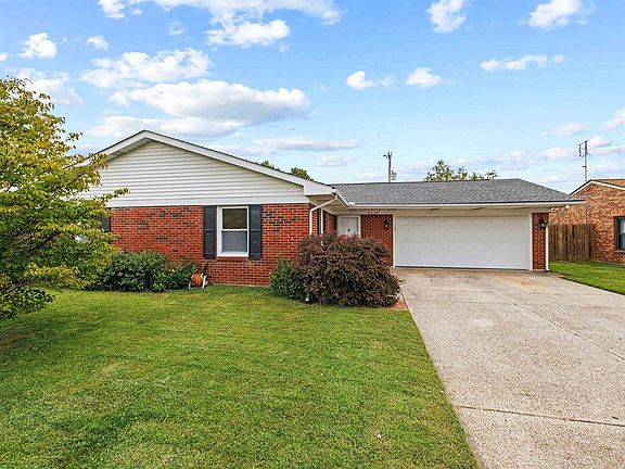 2nd image of 2647 W Middleground Dr