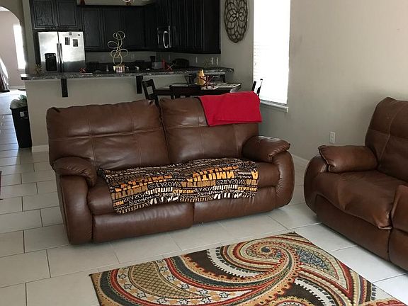 4th image of 5024 Grassy Knoll Dr