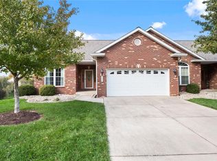 113 Southern Rdg, Maryville, IL 62062
