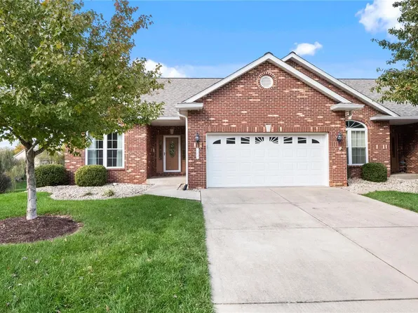 113 Southern Rdg, Maryville, IL 62062