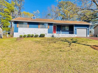308 Donna Dr, Warner Robins, GA 31088