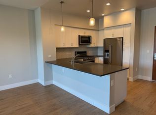 The Addison at Central Park, San Mateo, CA 94401