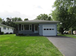 37 Deland Park A Park #B, Fairport, NY 14450