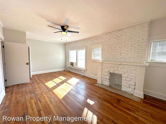 5th image of 4007 Holly St APT 1S
