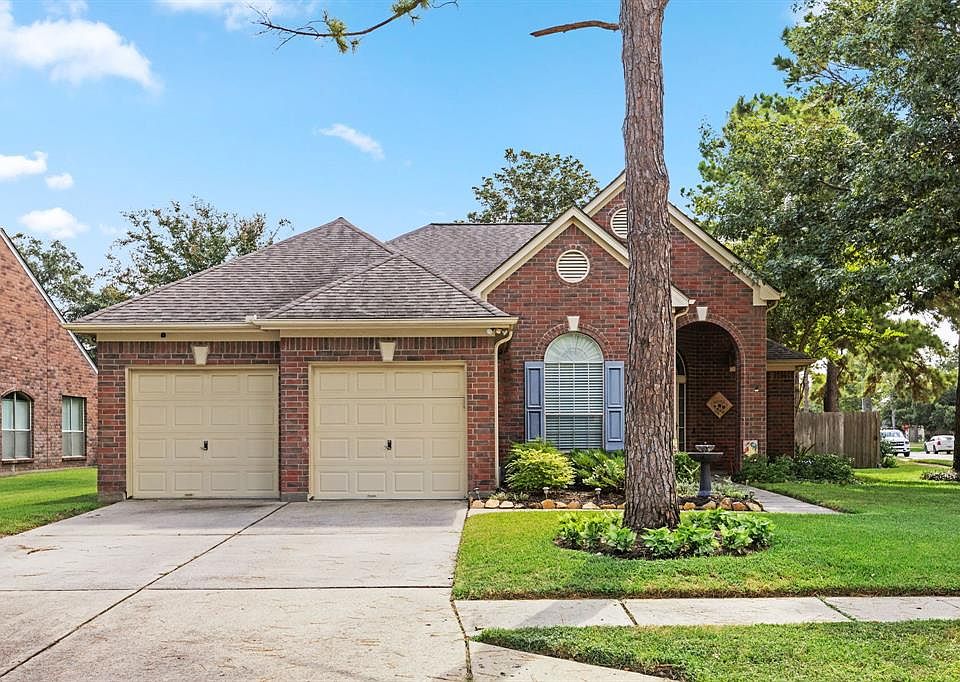 1st image of 14706 Huntmont Drive