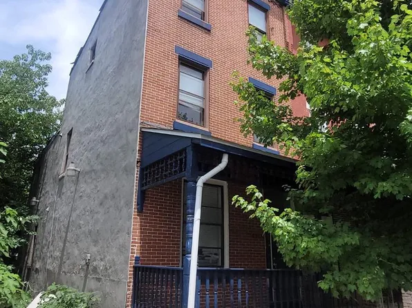 4155 Cambridge St, Philadelphia, PA 19104