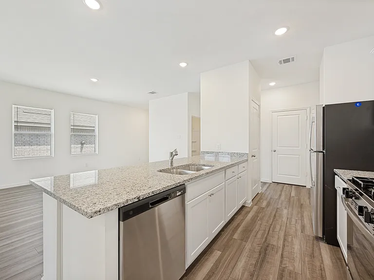 1325 Elliott Rd — Photo 12