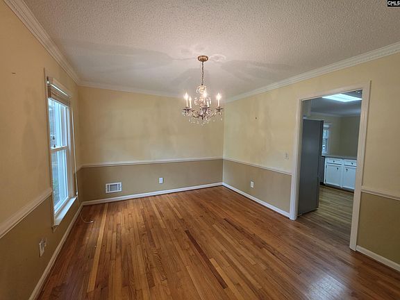 3rd image of 211 Quill Ct